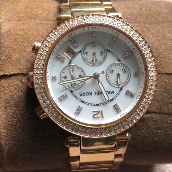 Michael Kors Watch - Picture 6 of 6